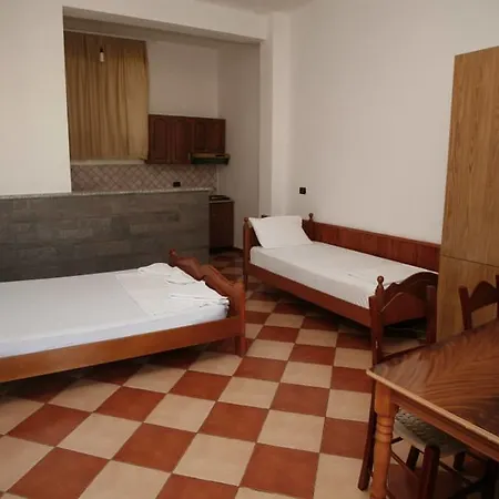 Apartment Xhoraj