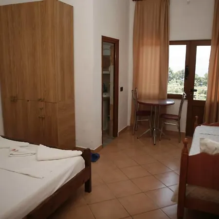 Apartment Xhoraj